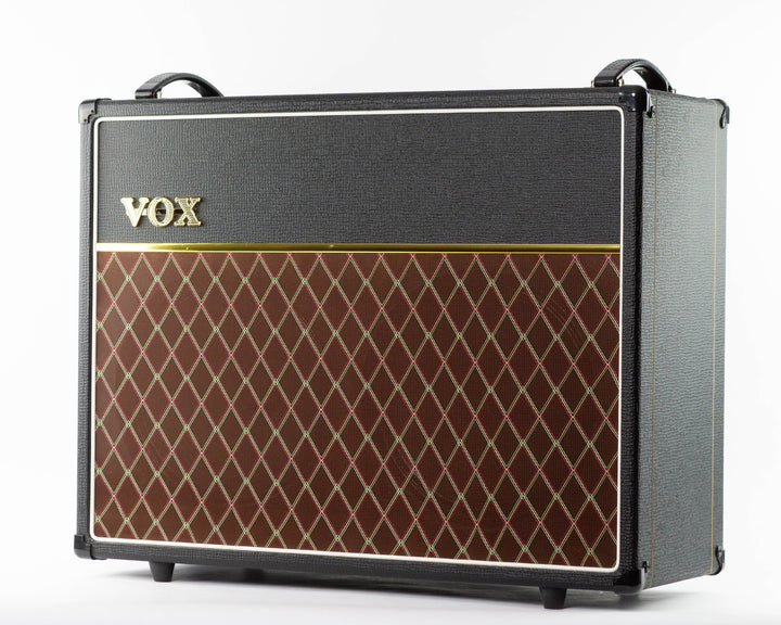Vox V212C Custom 2x12" Guitar Speaker Cabinet