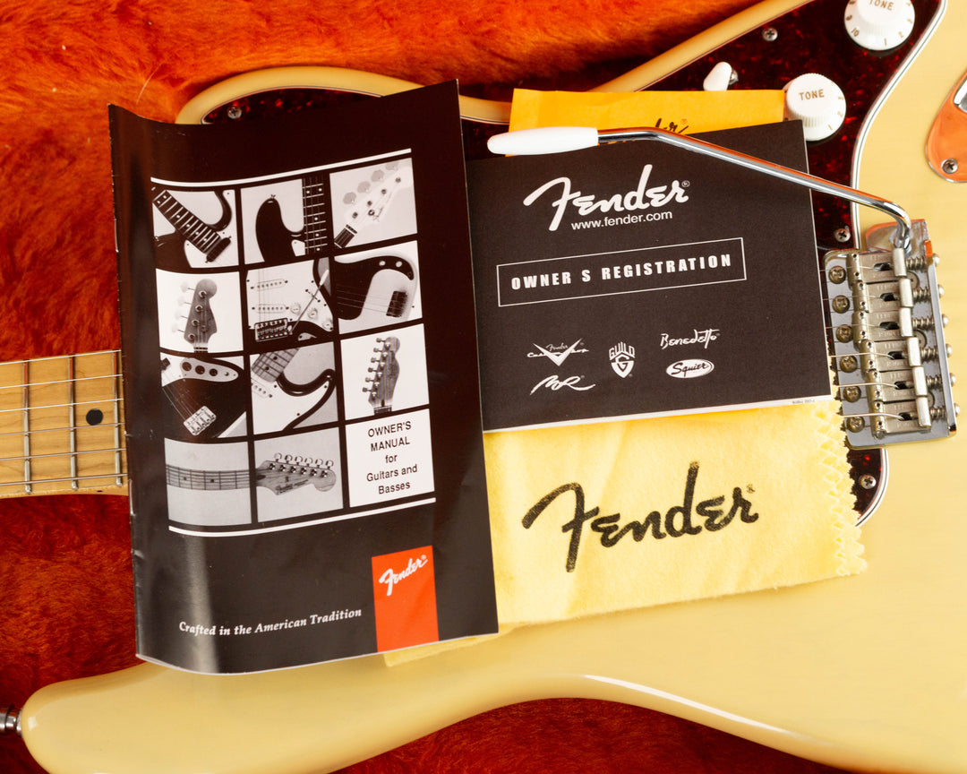 Fender Buddy Guy Signature Stratocaster 1999 Honey Blonde