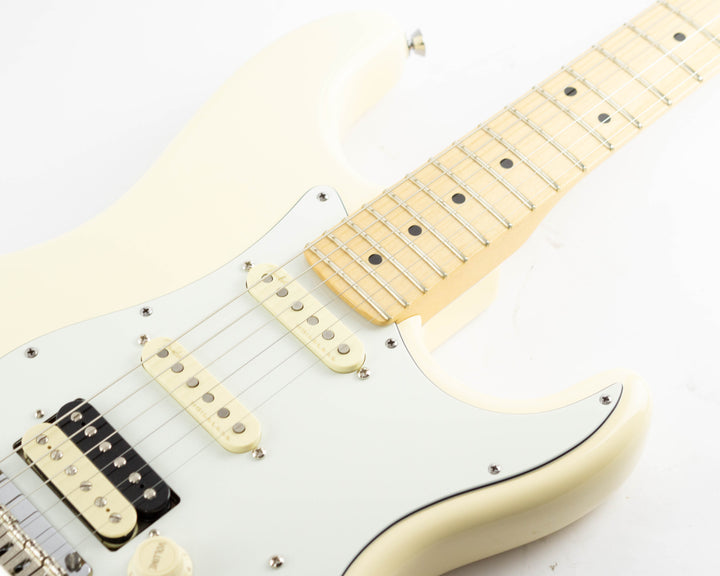 Fender American Standard Stratocaster 2012 Olympic White