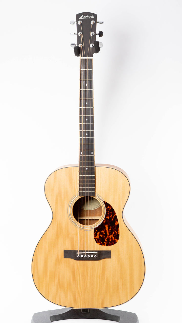 Larrivee OM-02 MH 2021 Natural