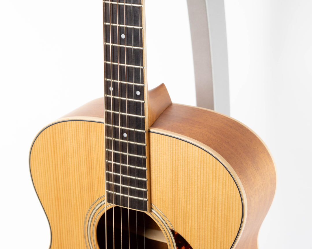 Larrivee OM-02 MH 2021 Natural