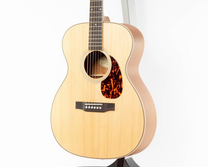 Larrivee OM-02 MH 2021 Natural