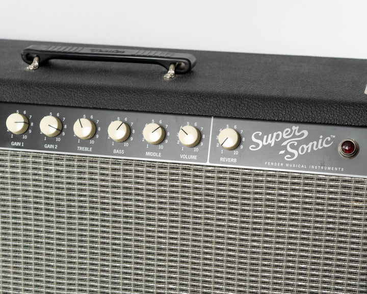 Fender Super-Sonic 22 2-Channel 22-Watt 1x12" Guitar Combo