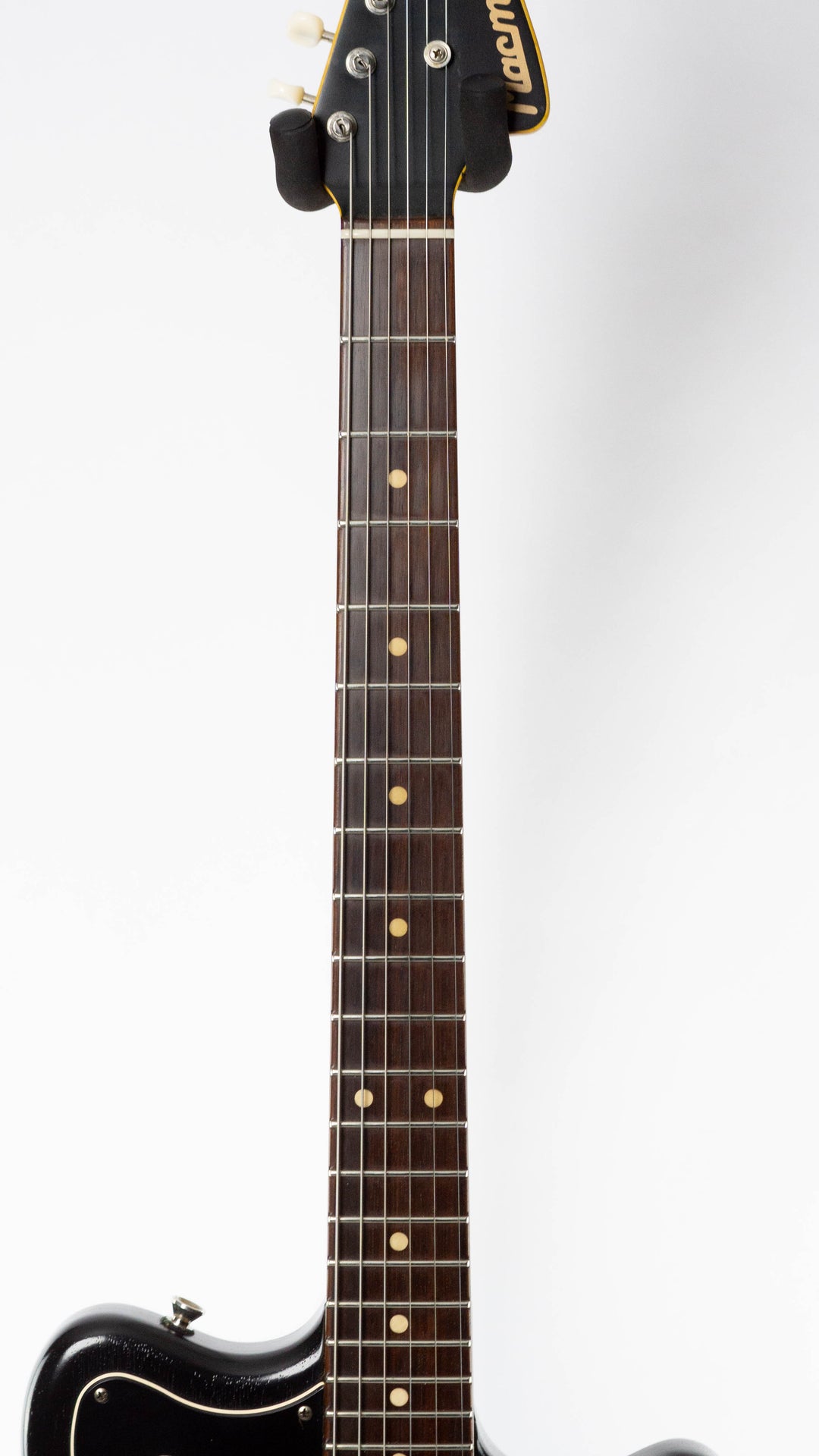 Macmull Stinger 2022 Open Pore Black Satin