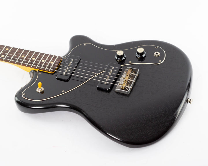 Macmull Stinger 2022 Open Pore Black Satin
