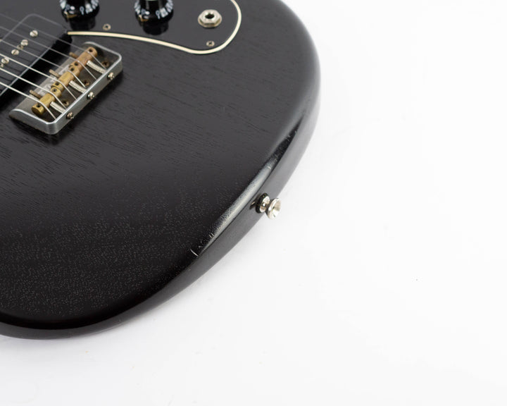 Macmull Stinger 2022 Open Pore Black Satin