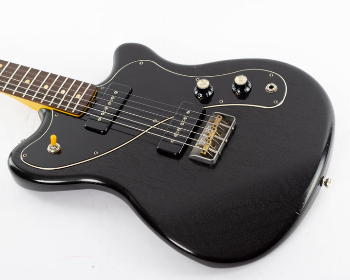 Macmull Stinger 2022 Open Pore Black Satin