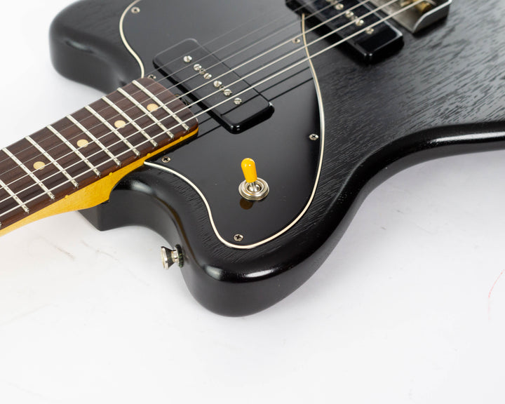 Macmull Stinger 2022 Open Pore Black Satin