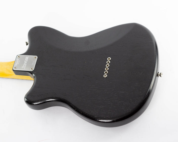 Macmull Stinger 2022 Open Pore Black Satin