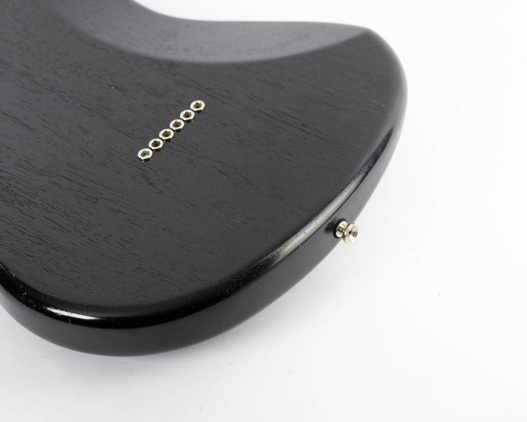 Macmull Stinger 2022 Open Pore Black Satin