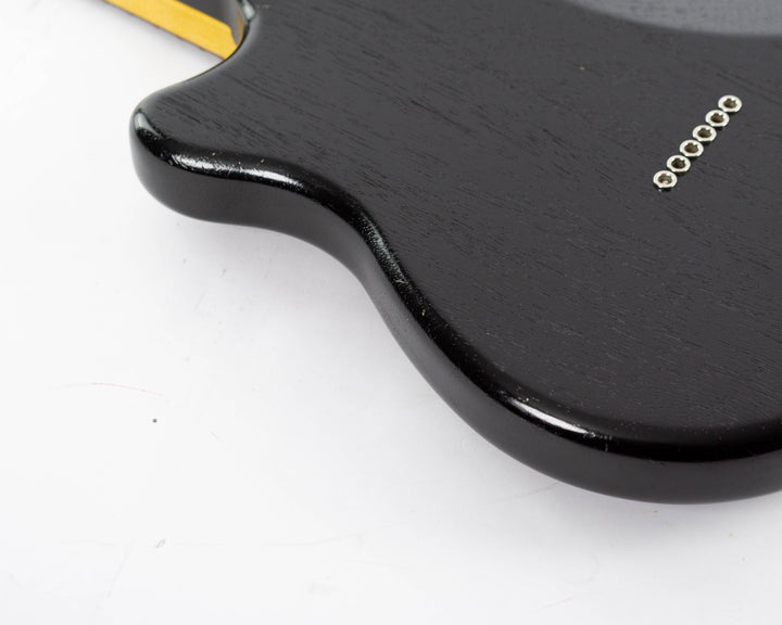 Macmull Stinger 2022 Open Pore Black Satin