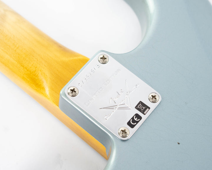 Fender Custom Shop Limited Edition 1967 Stratocaster HSS Journeyman Relic 2023 Faded Aged Ice Blue Metallic
