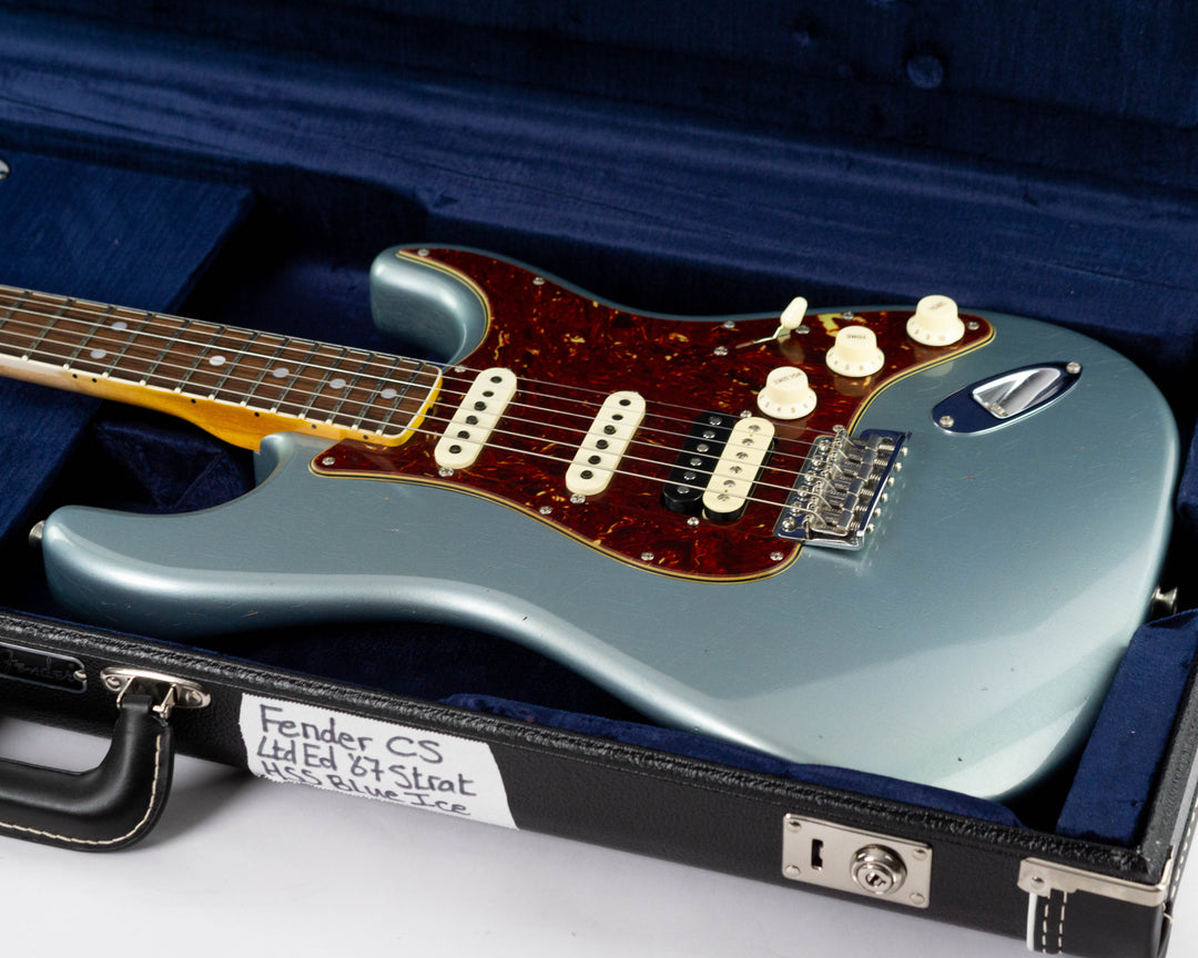Fender Custom Shop Limited Edition 1967 Stratocaster HSS Journeyman Relic 2023 Faded Aged Ice Blue Metallic