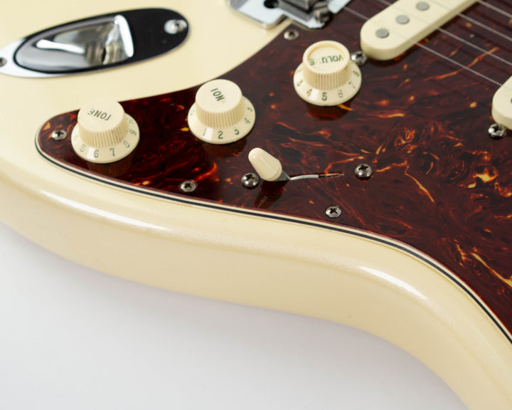 Fender American Deluxe Stratocaster 2007 Olympic Pearl