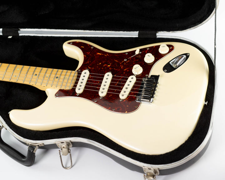 Fender American Deluxe Stratocaster 2007 Olympic Pearl