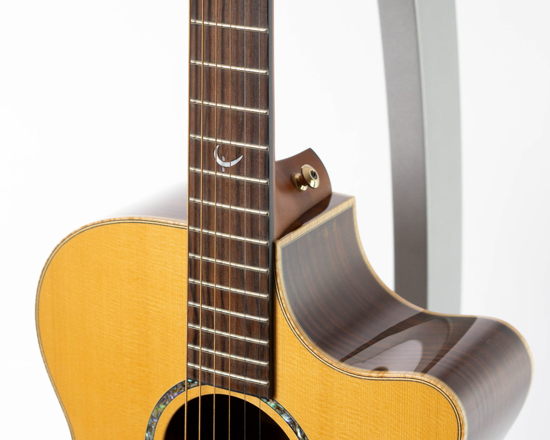 Faith Hi Gloss Series Venus Cutaway 2014 Natural
