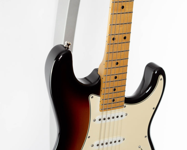 Suhr Classic Pro SSS 2015 3 Tone Burst