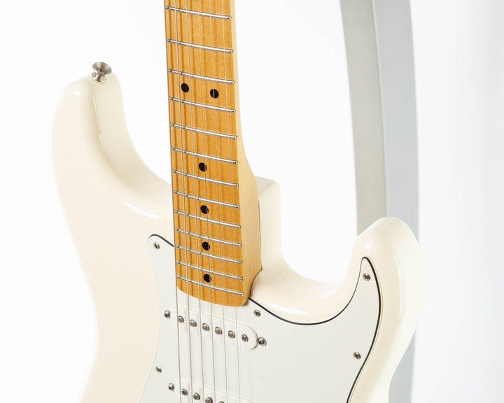 Fender Mexican Standard Stratocaster 2015 Arctic White