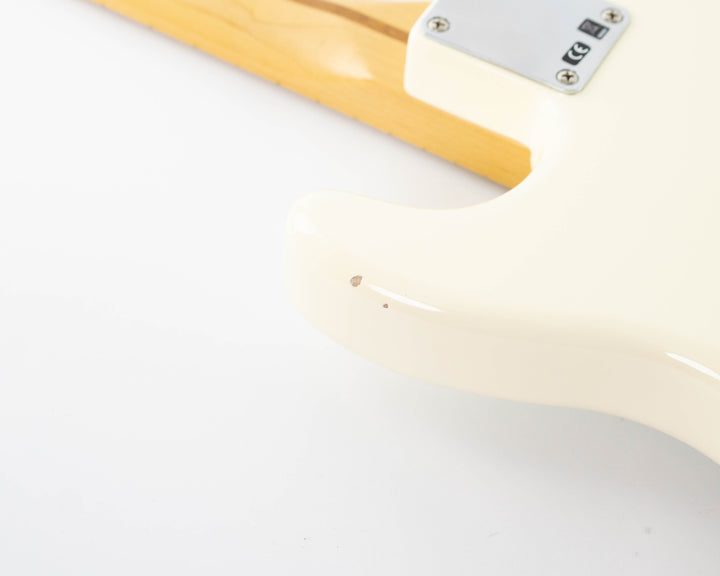 Fender Mexican Standard Stratocaster 2015 Arctic White