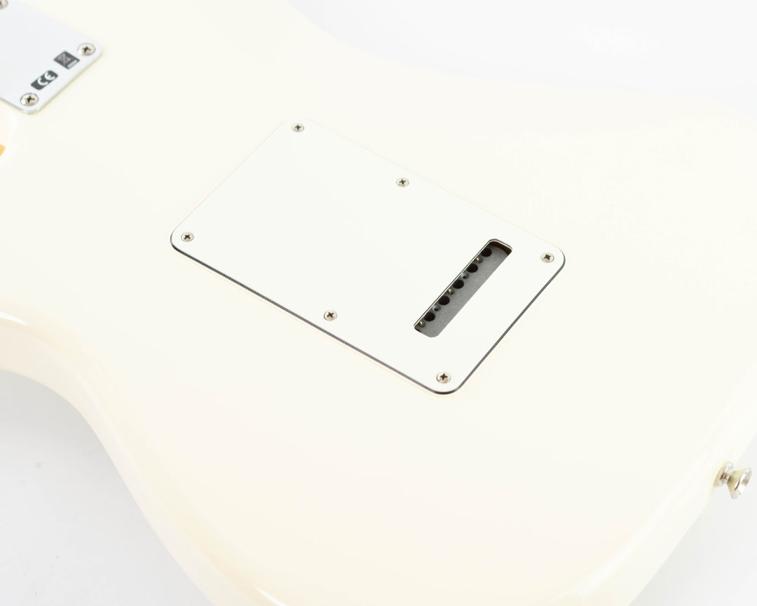 Fender Mexican Standard Stratocaster 2015 Arctic White