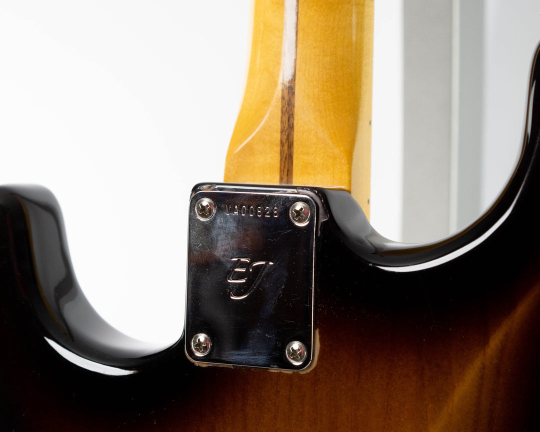 Fender Stories Collection Eric Johnson 1954 Virginia Stratocaster 2021 2 Colour Sunburst