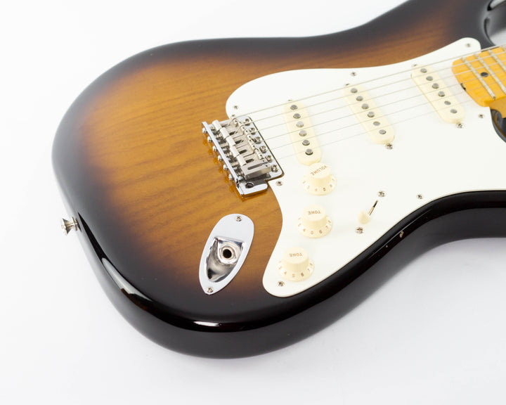 Fender Stories Collection Eric Johnson 1954 Virginia Stratocaster 2021 2 Colour Sunburst