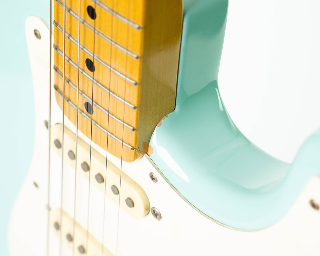 Fender ST-54 Stratocaster Reissue MIJ 1996 Daphne Blue