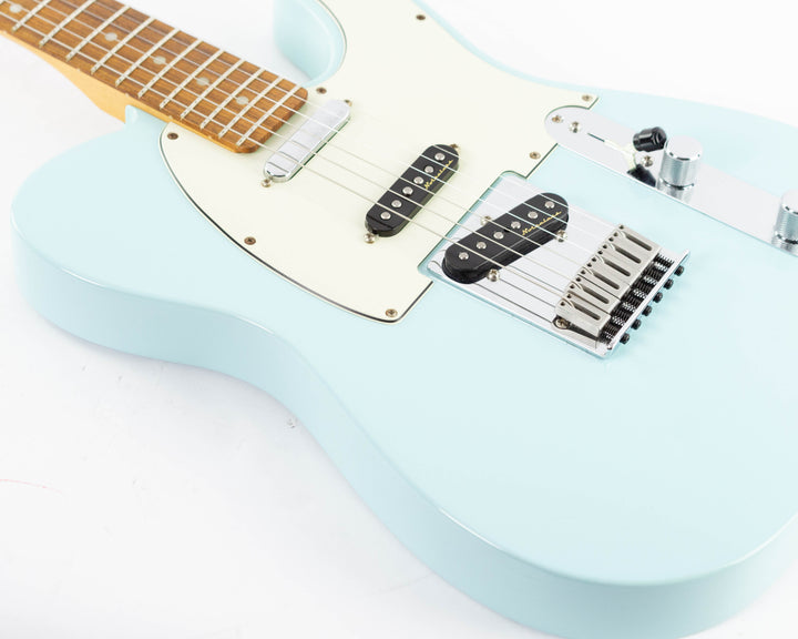 Fender Deluxe Nashville Telecaster 2019 Daphne Blue