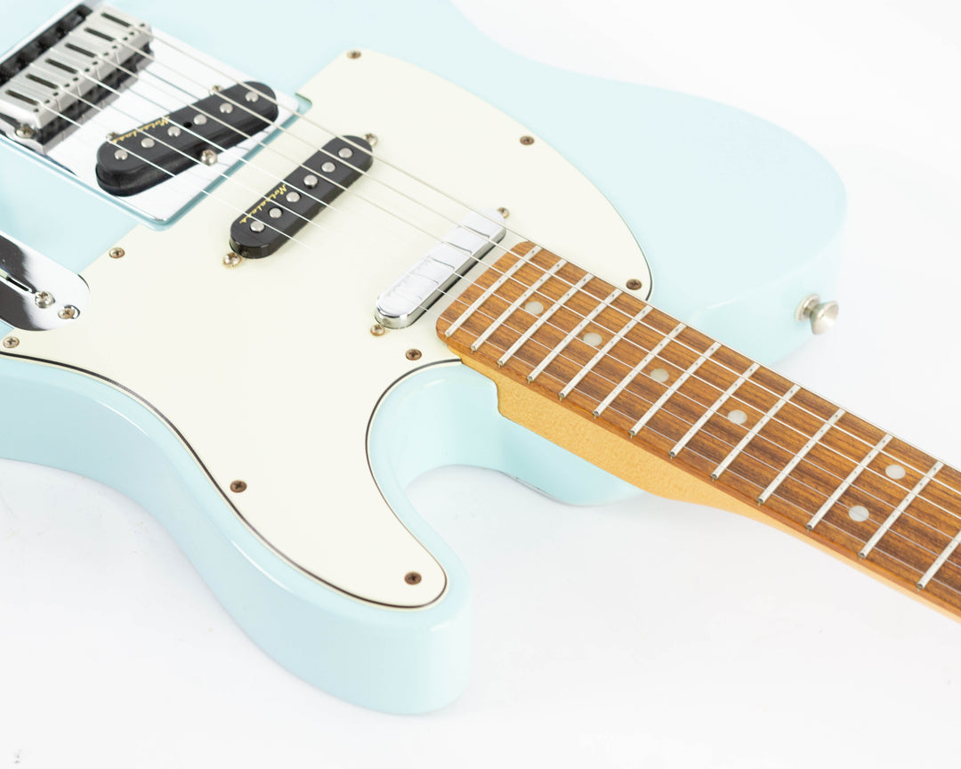 Fender Deluxe Nashville Telecaster 2019 Daphne Blue