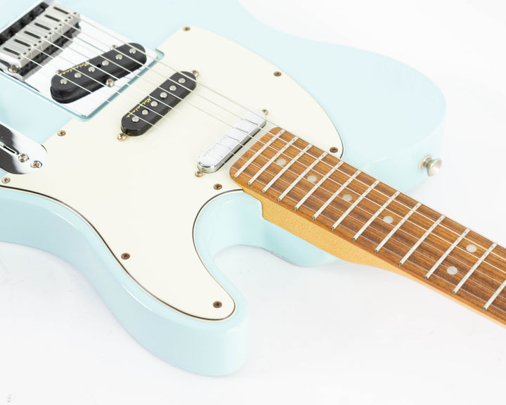 Fender Deluxe Nashville Telecaster 2019 Daphne Blue