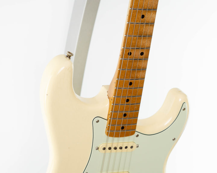 Fender FSR Vintera 70's Stratocaster Road Worn Nitro 2023 Olympic White