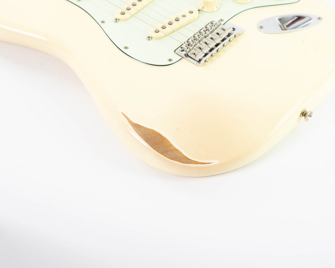 Fender FSR Vintera 70's Stratocaster Road Worn Nitro 2023 Olympic White