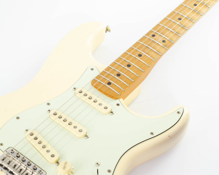Fender FSR Vintera 70's Stratocaster Road Worn Nitro 2023 Olympic White