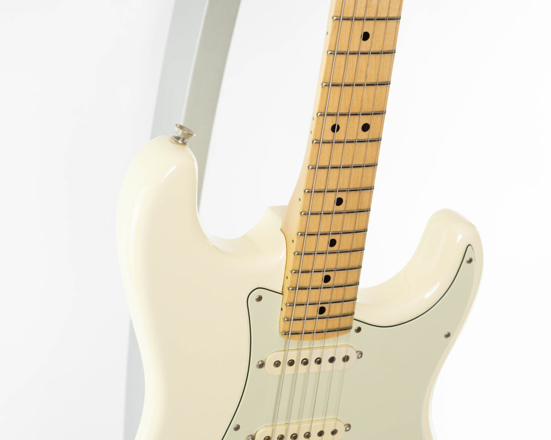 Fender American Professional Stratocaster 2019 Olympic White