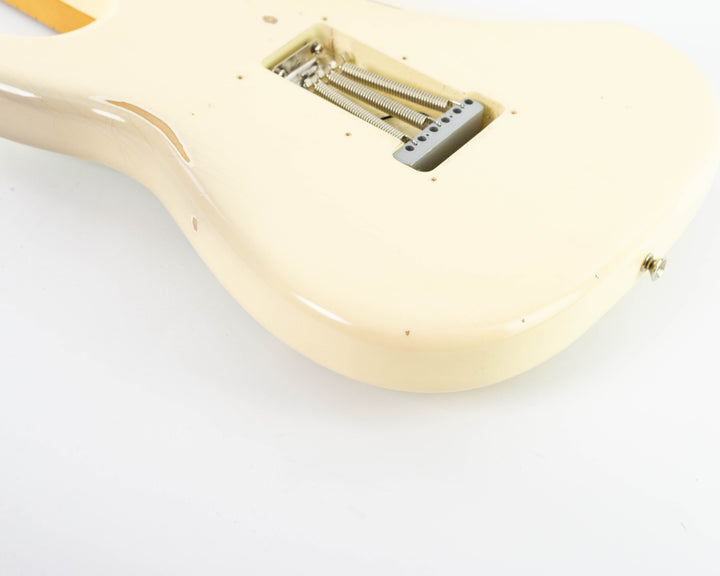 Fender FSR Vintera 70's Stratocaster Road Worn Nitro 2023 Olympic White