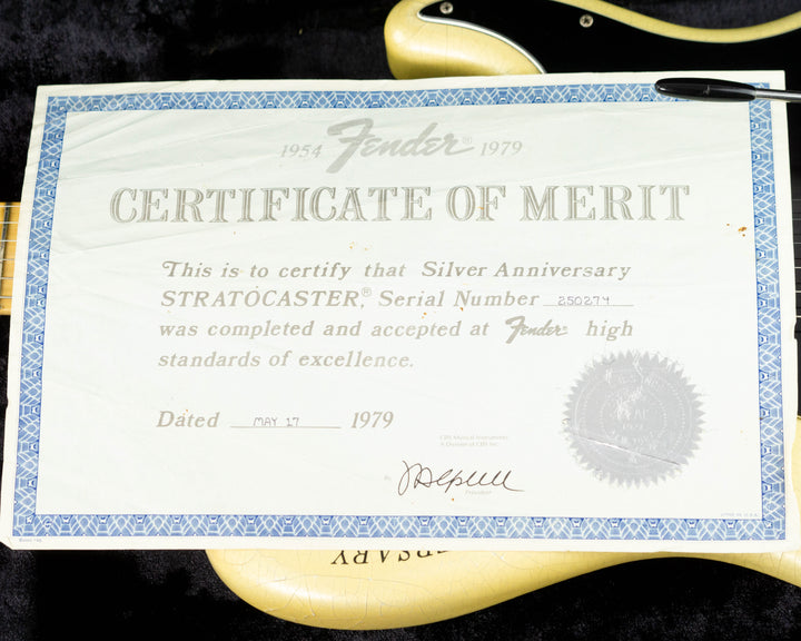 Fender 25th Anniversary Stratocaster 1979 White Pearlescent