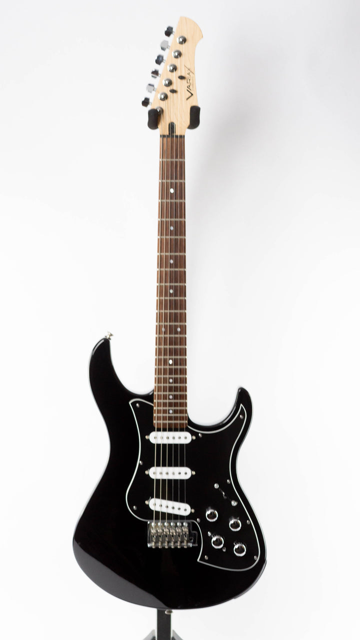 Line 6 Variax Standard Modeling Electric Guitar 2015 Black