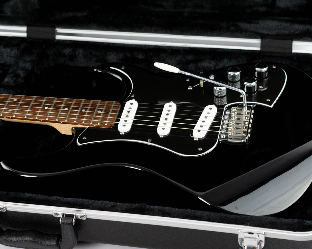 Line 6 Variax Standard Modeling Electric Guitar 2015 Black