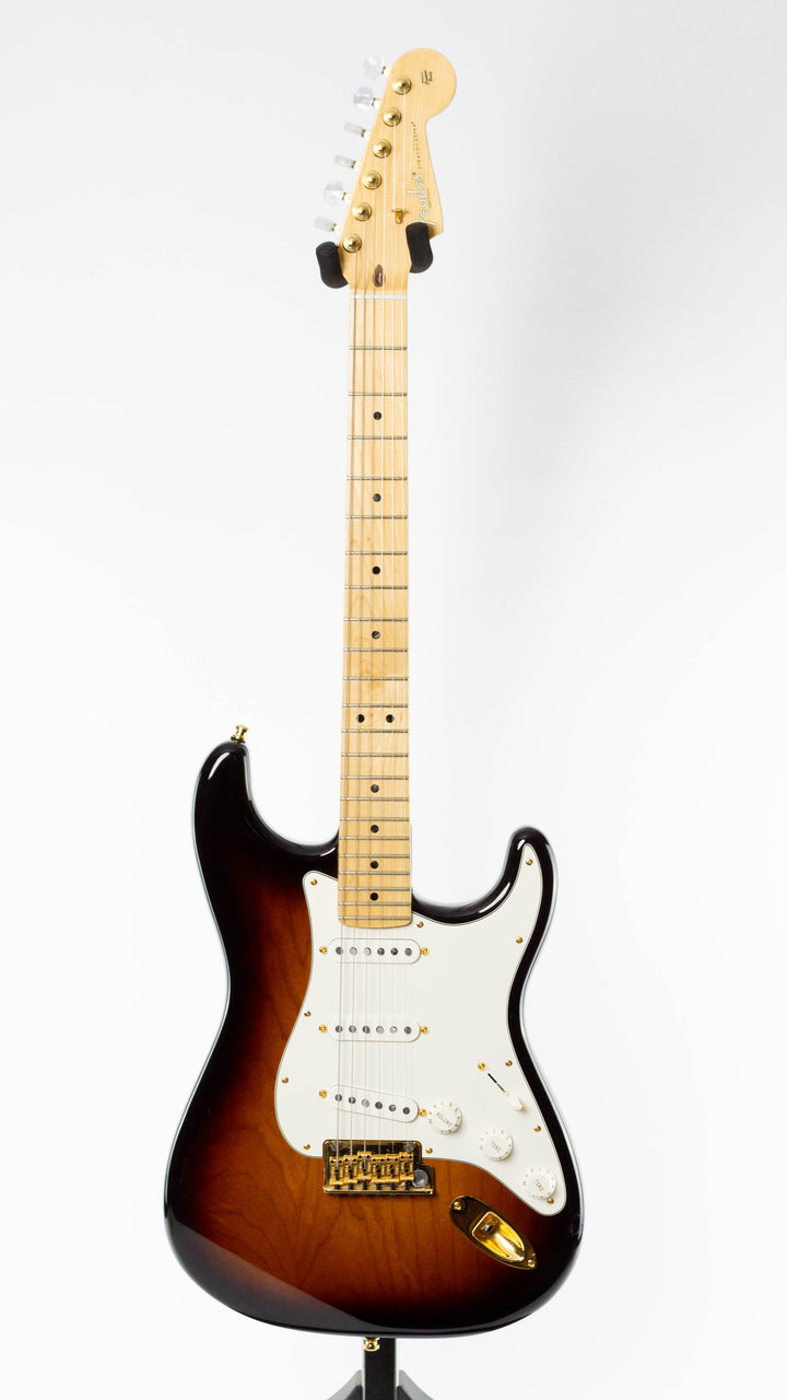 Fender 60th Anniversary American Deluxe Stratocaster 2013 2 Tone Sunburst