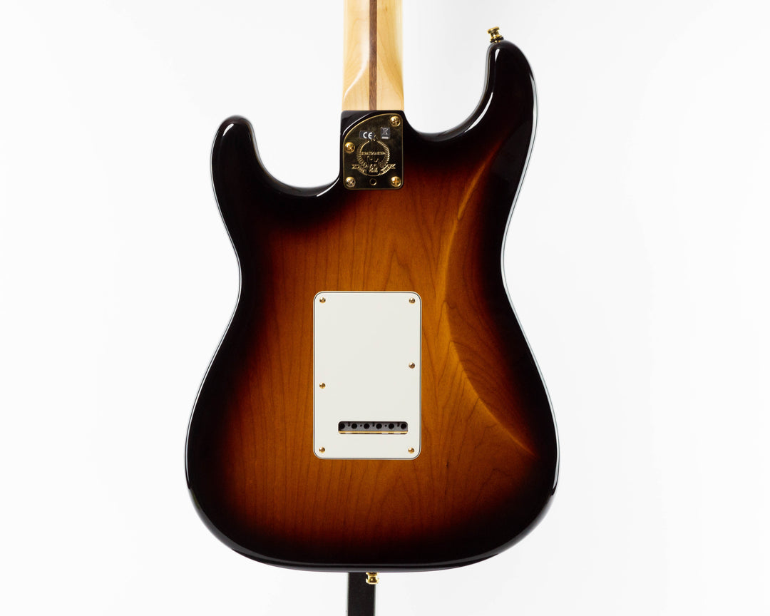 Fender 60th Anniversary American Deluxe Stratocaster 2013 2 Tone Sunburst