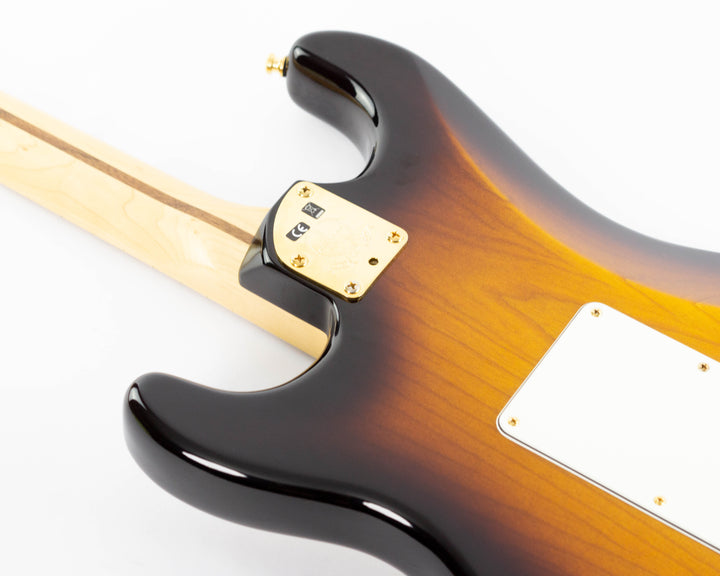 Fender 60th Anniversary American Deluxe Stratocaster 2013 2 Tone Sunburst