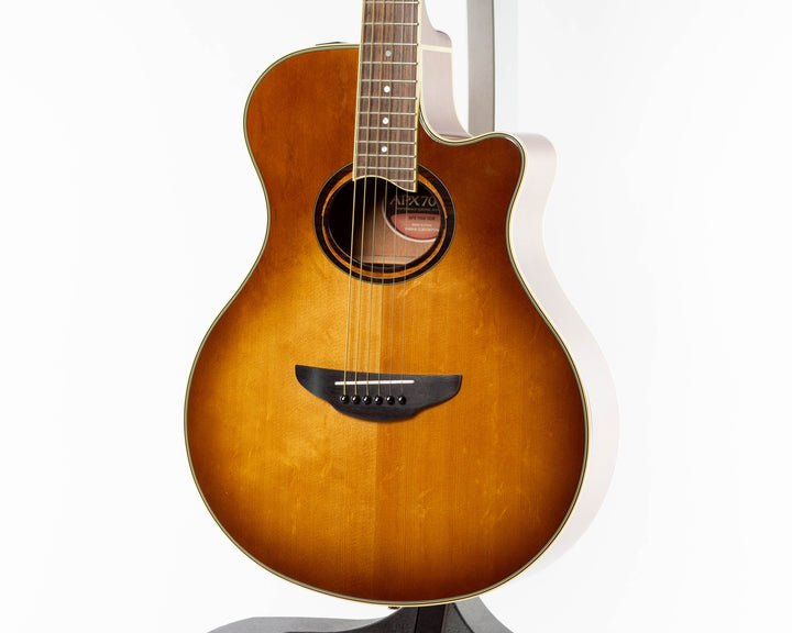 Yamaha APX700 II 2012 Sandburst