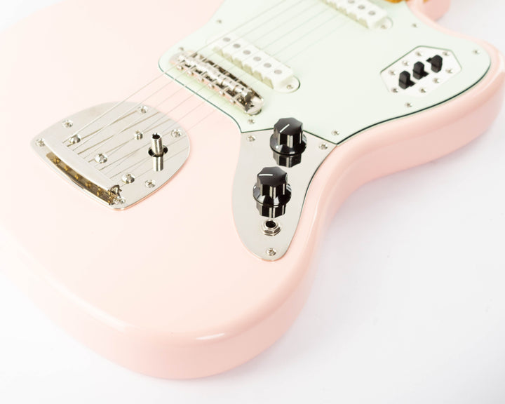 Squier Classic Vibe '60s Jaguar 2021 Shell Pink with Matching Headstock