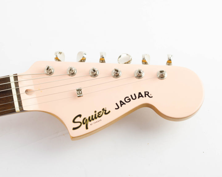 Squier Classic Vibe '60s Jaguar 2021 Shell Pink with Matching Headstock