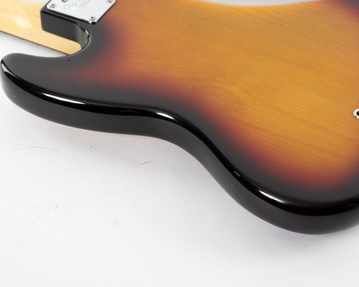 Fender American Series Jazz Bass 2003 3-Color Sunburst