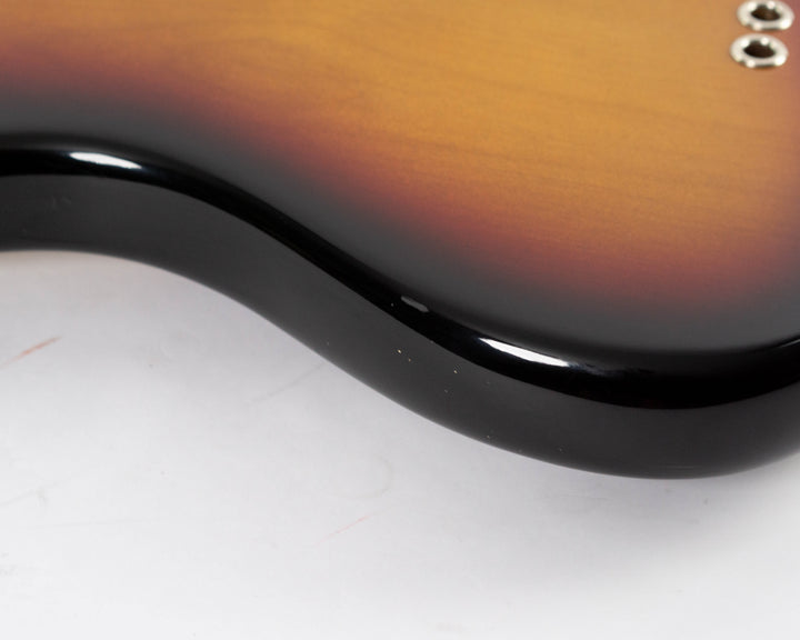 Fender American Series Jazz Bass 2003 3-Color Sunburst