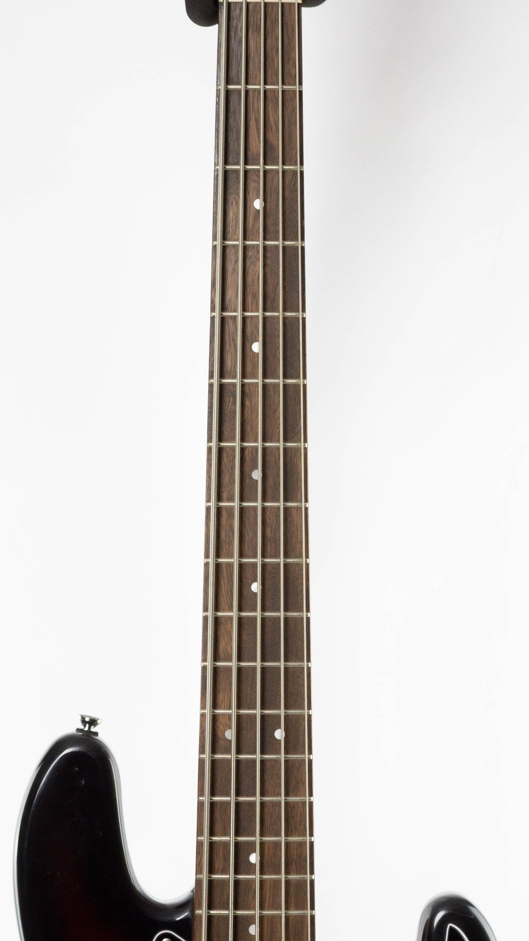 Squier Affinity Jazz Bass V 2021 3-Colour Sunburst