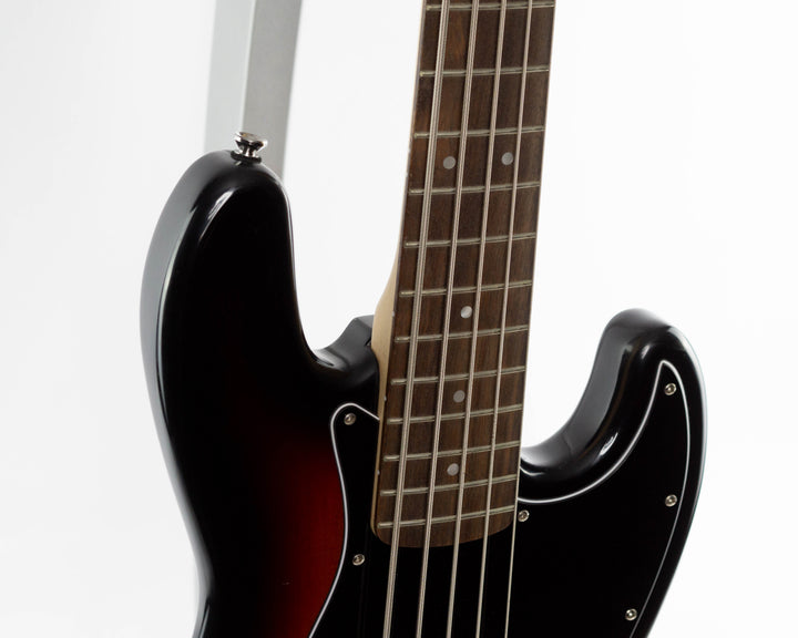 Squier Affinity Jazz Bass V 2021 3-Colour Sunburst