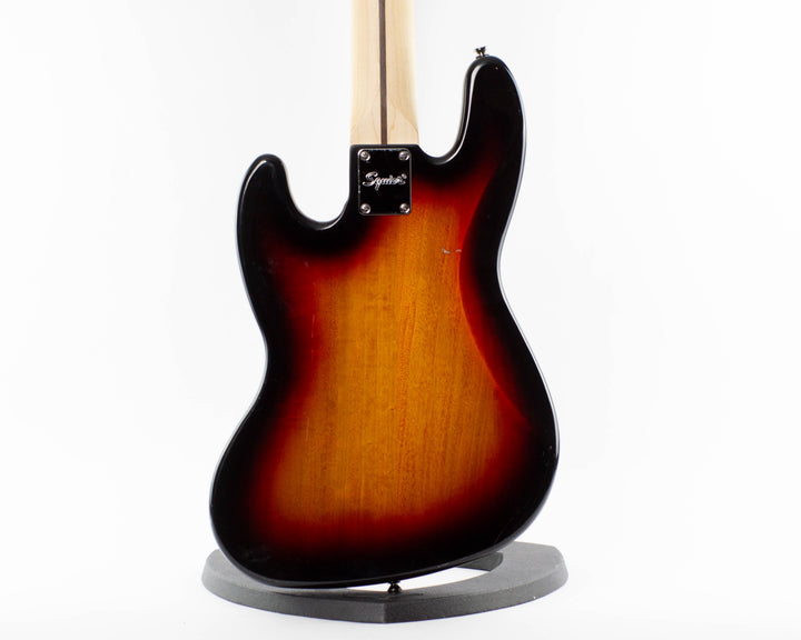 Squier Affinity Jazz Bass V 2021 3-Colour Sunburst