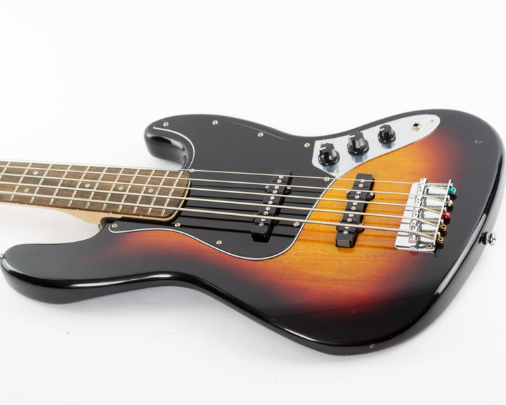 Squier Affinity Jazz Bass V 2021 3-Colour Sunburst